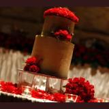 Chocolate Mud with red roses